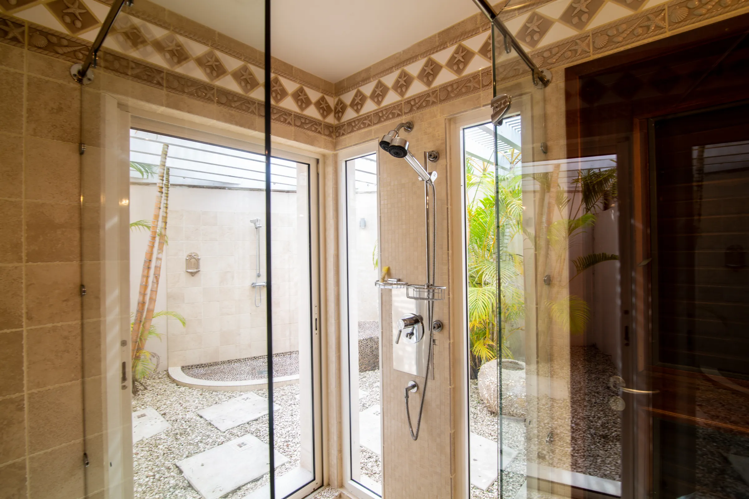 Villa Mes Amis - Gallery image 83 of luxury villa in Sint Maarten