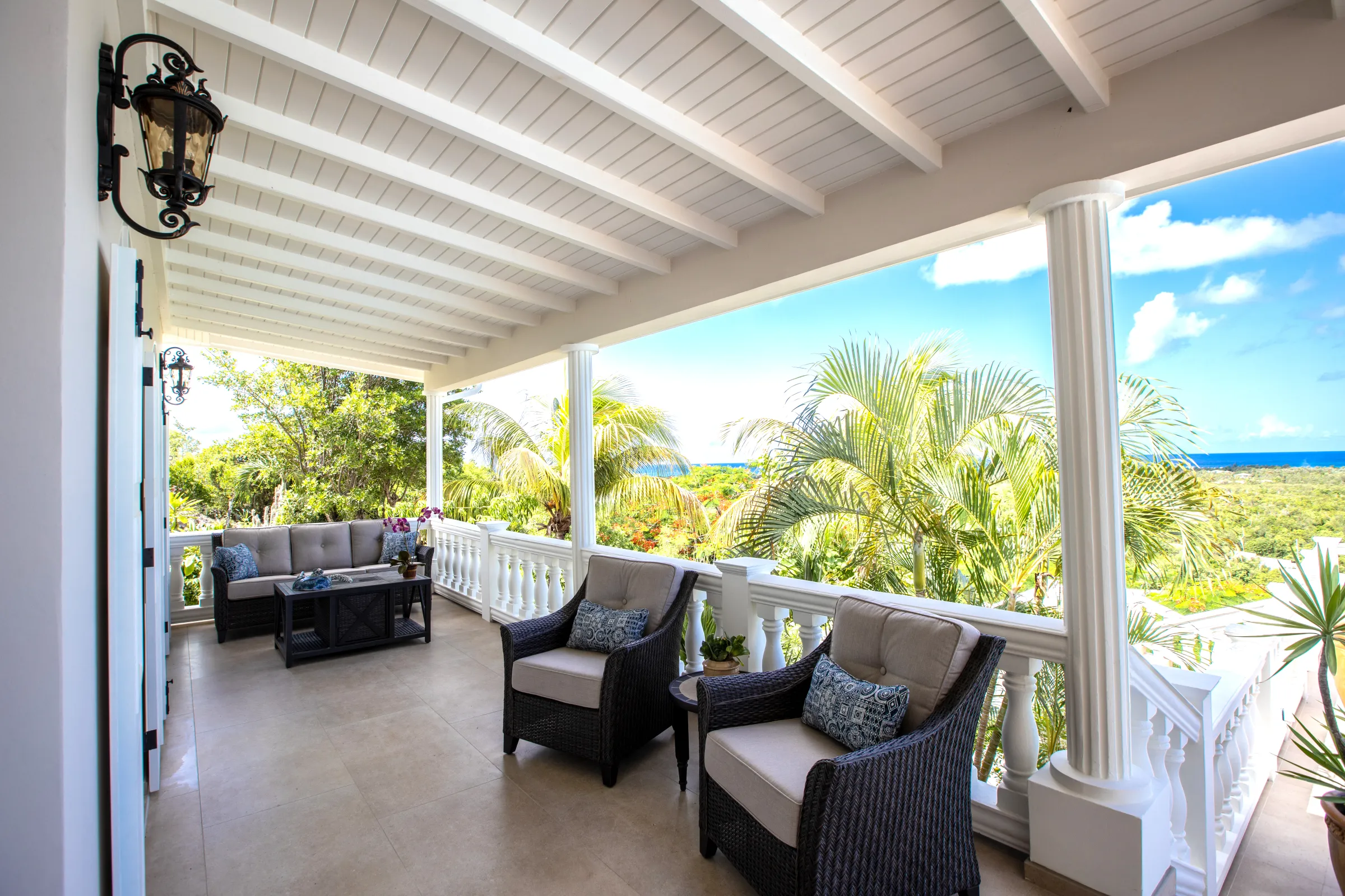 Villa Mille Fleurs - Gallery image 27 of luxury villa in Sint Maarten