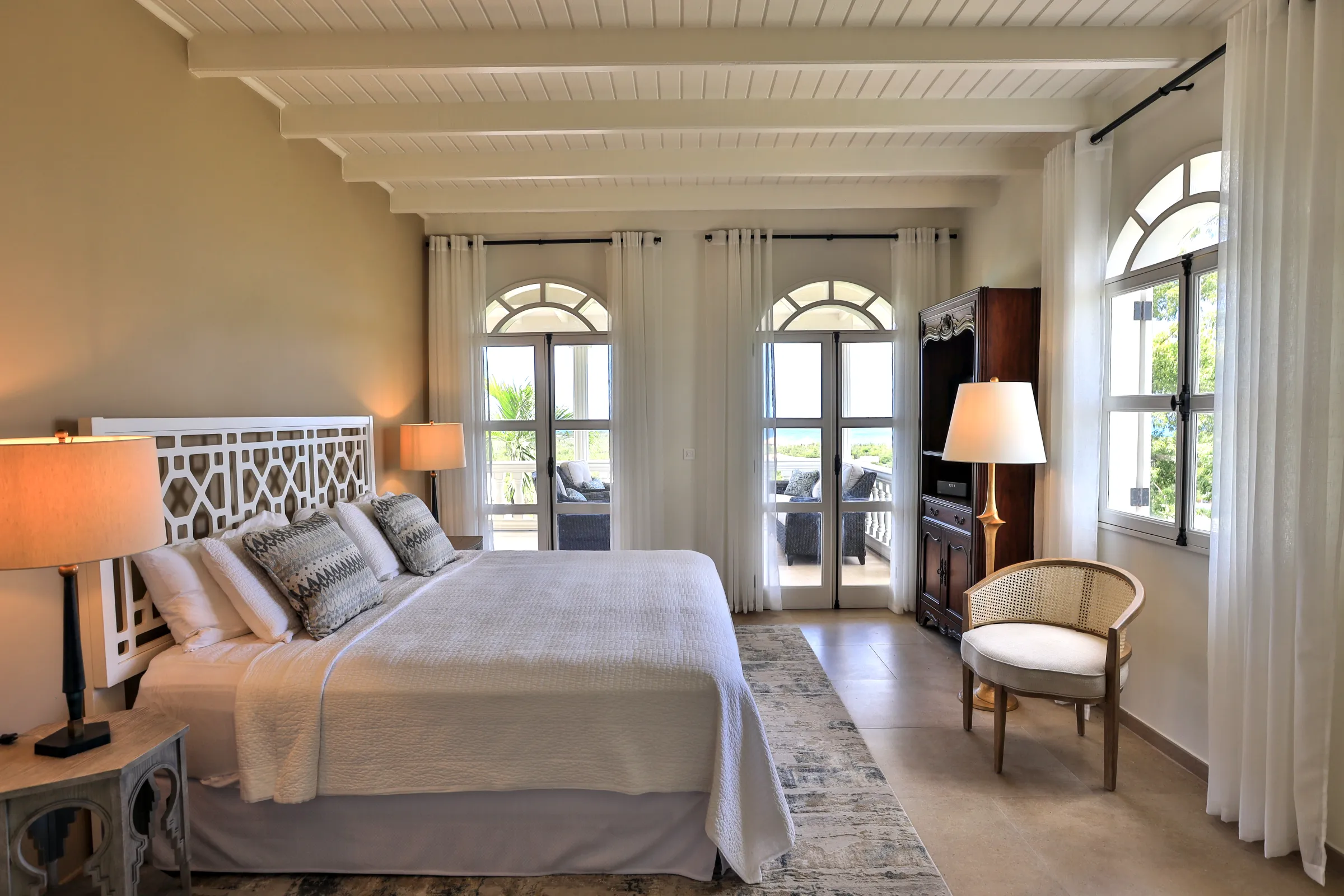 Villa Mille Fleurs - Gallery image 33 of luxury villa in Sint Maarten