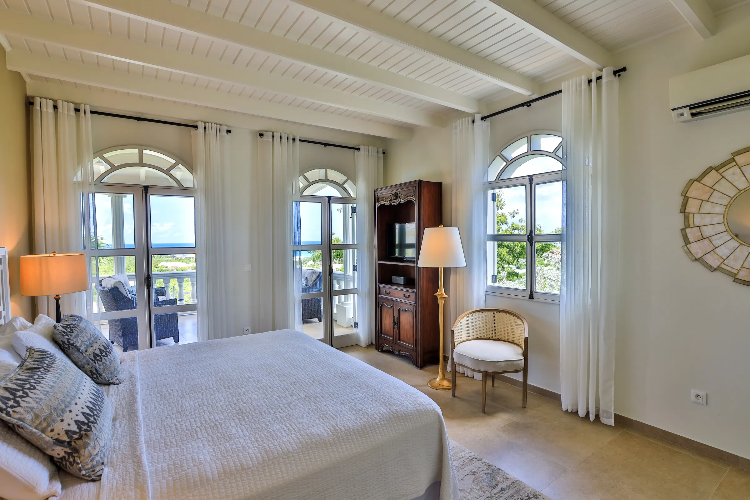 Villa Mille Fleurs - Gallery image 34 of luxury villa in Sint Maarten