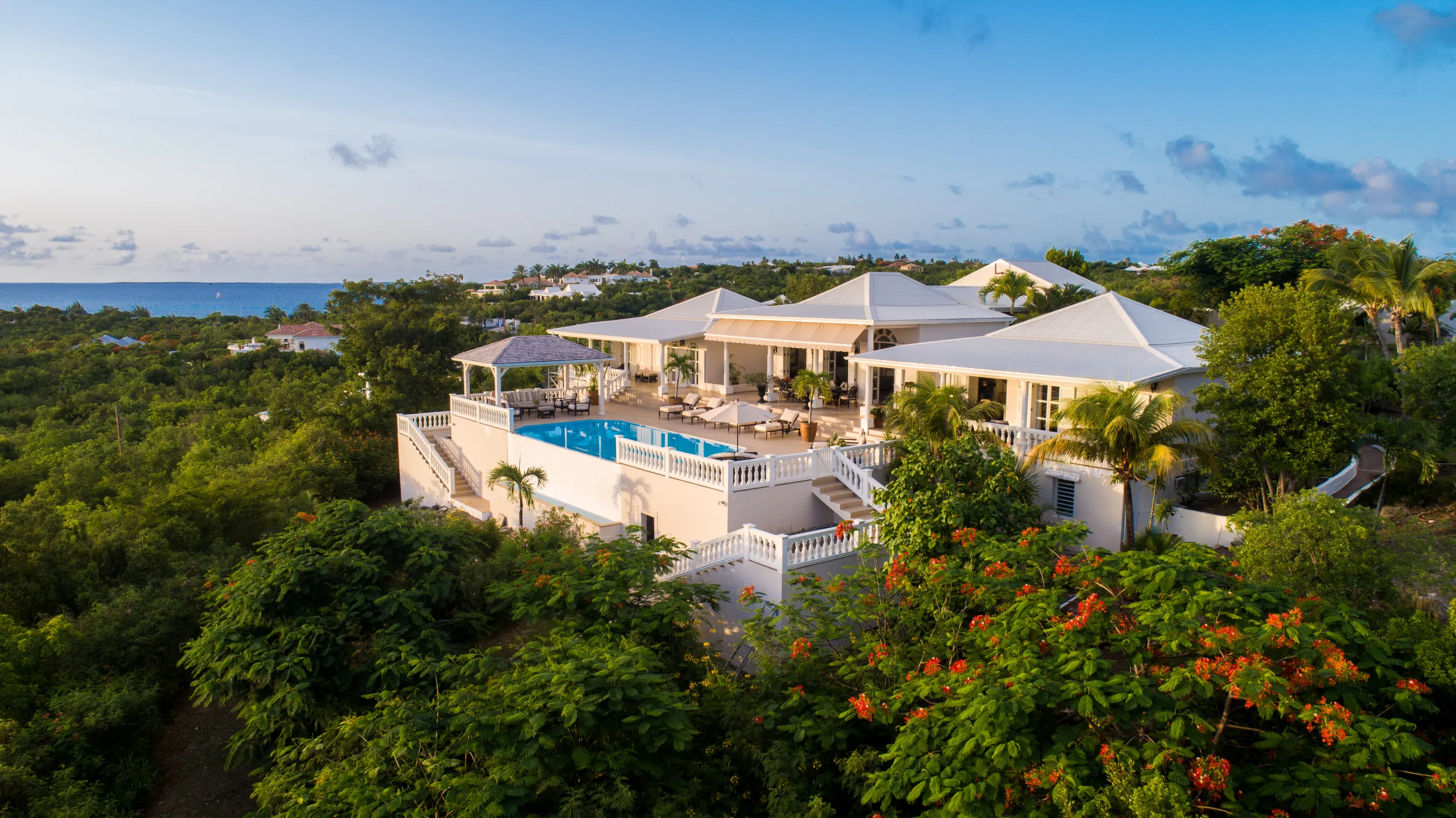 Villa Mille Fleurs - Gallery image 46 of luxury villa in Sint Maarten