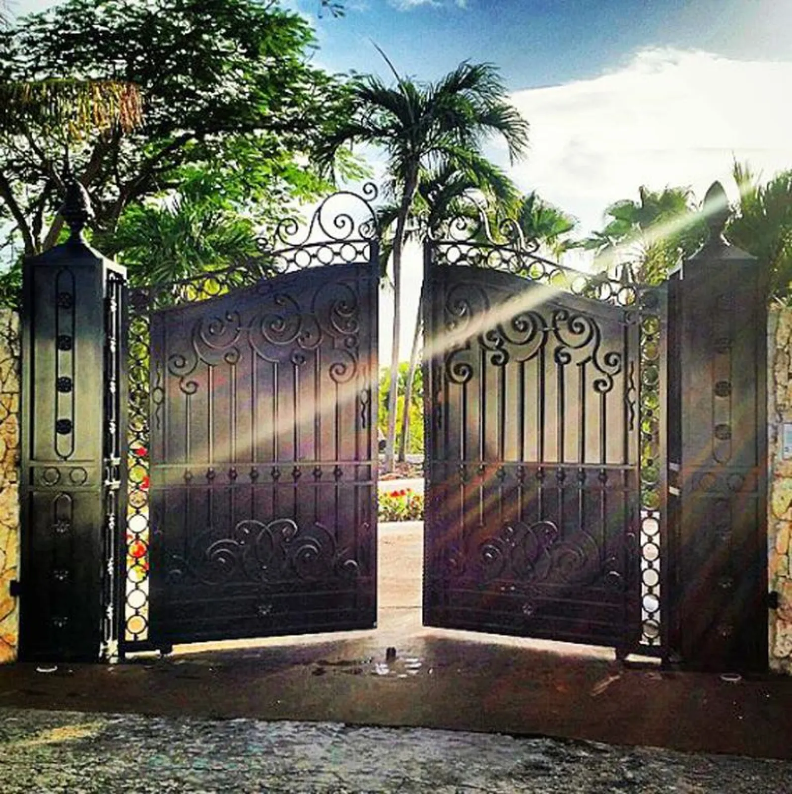 Villa Mille Fleurs - Gallery image 56 of luxury villa in Sint Maarten