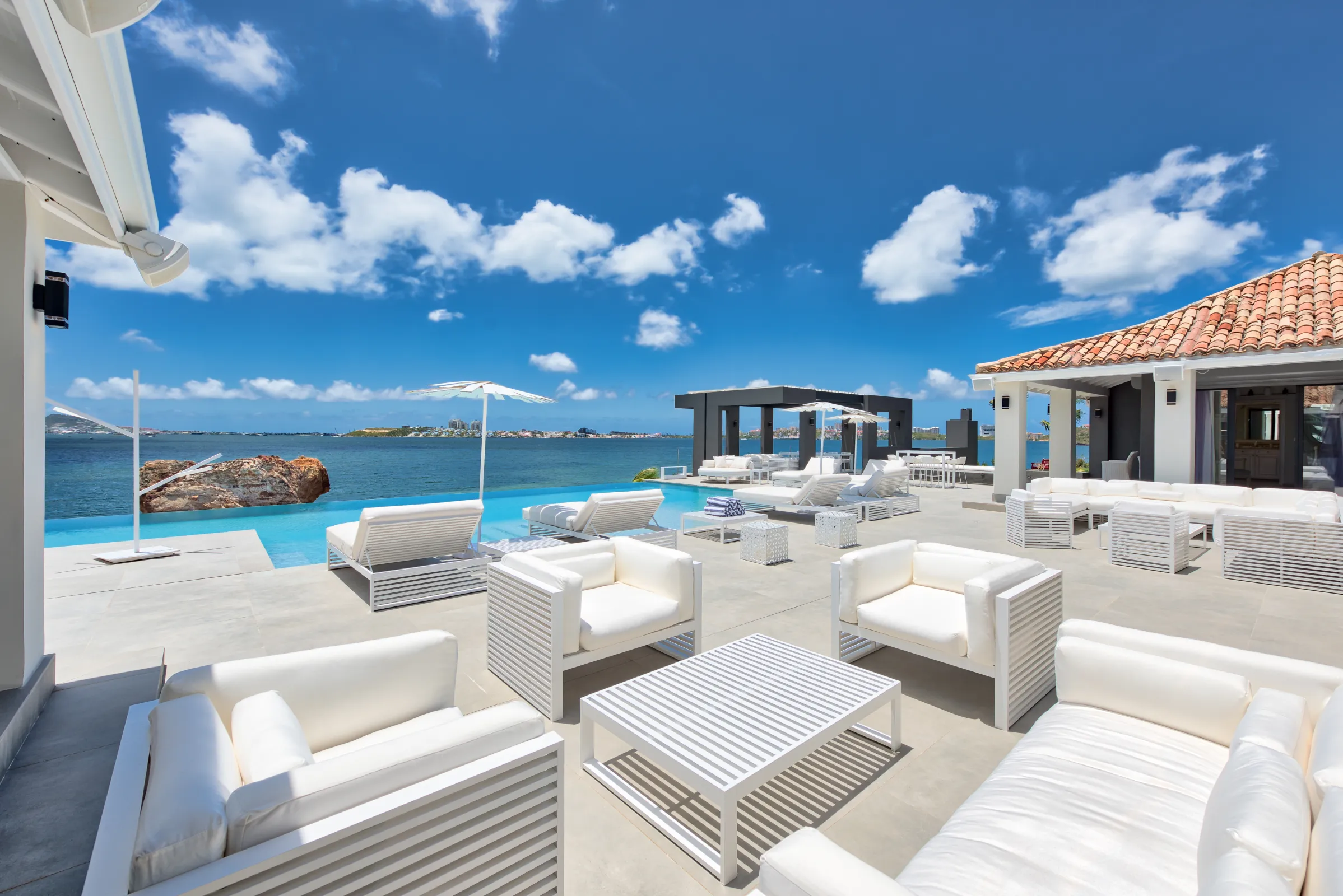 Villa Mirabelle - Gallery image 10 of luxury villa in Sint Maarten
