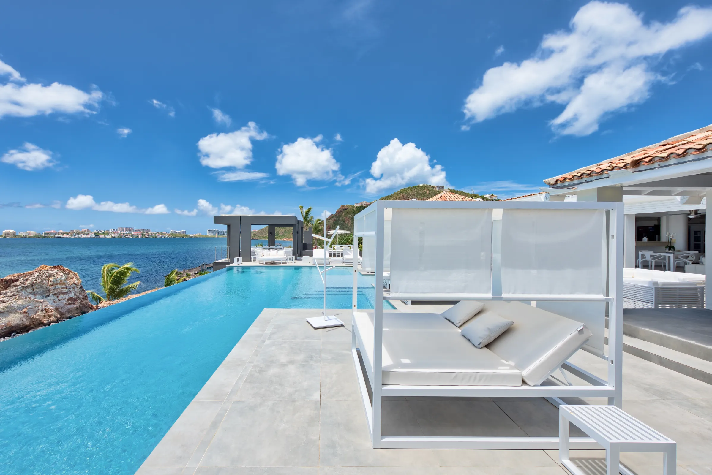 Villa Mirabelle - Gallery image 11 of luxury villa in Sint Maarten