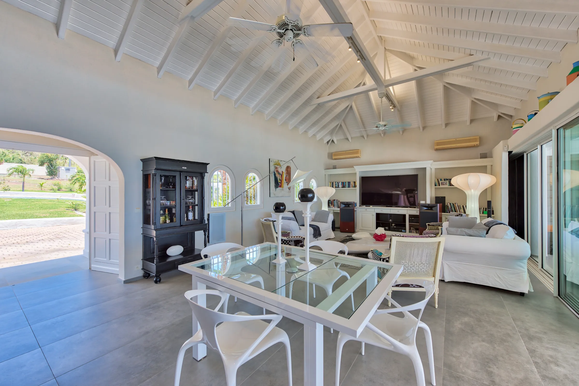 Villa Mirabelle - Gallery image 20 of luxury villa in Sint Maarten