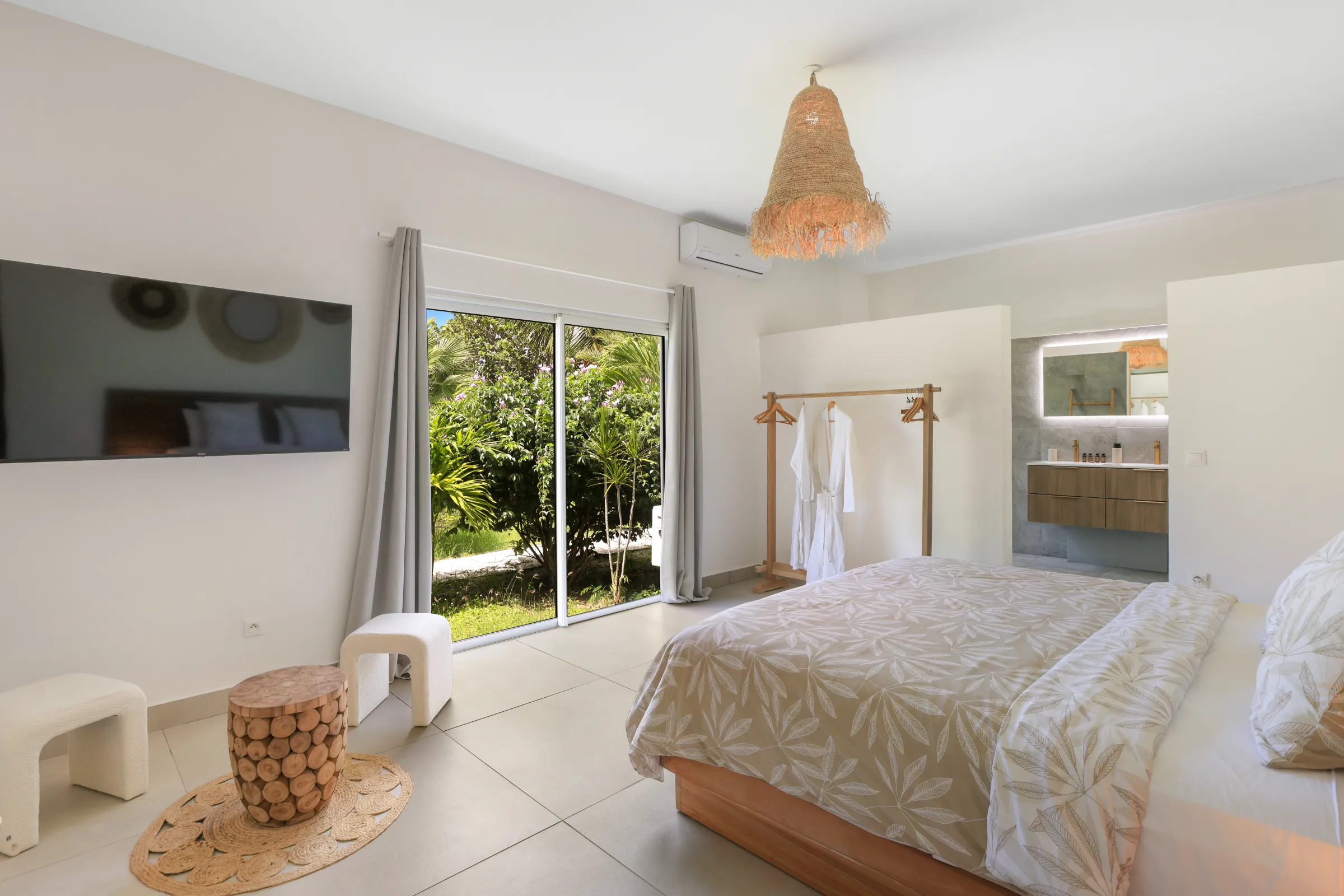 Villa Nirvana - Gallery image 13 of luxury villa in Sint Maarten