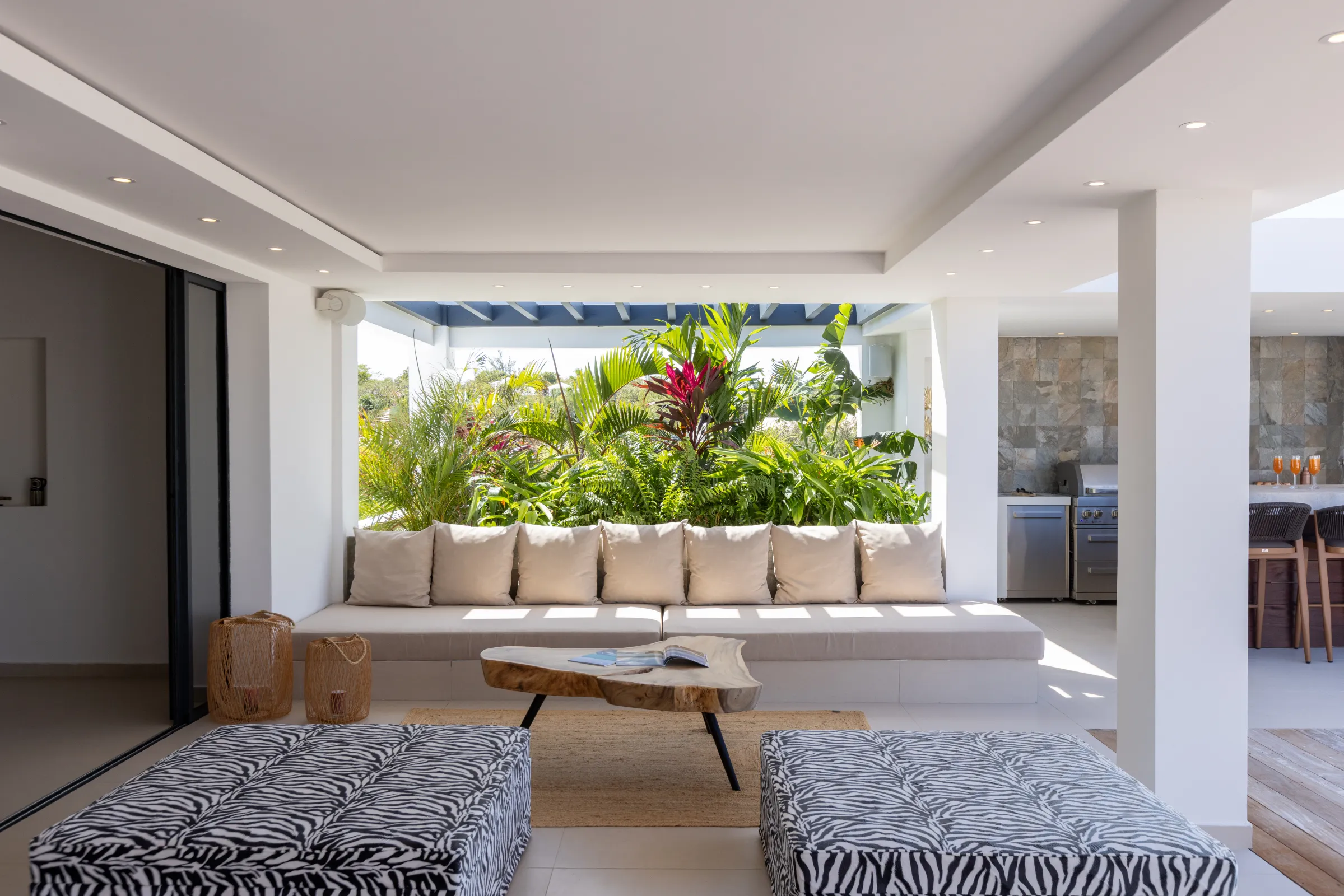 Villa Nuit Jade - Gallery image 12 of luxury villa in Sint Maarten