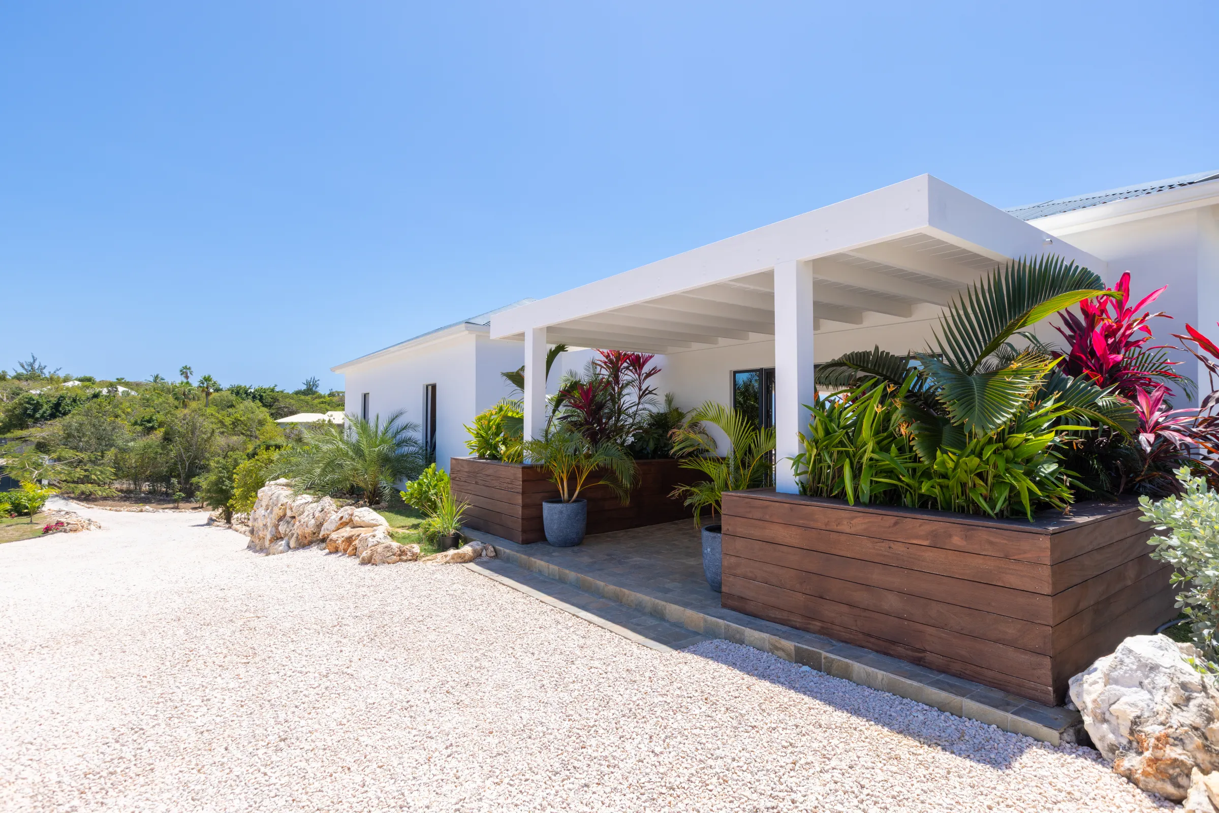 Villa Nuit Jade - Gallery image 4 of luxury villa in Sint Maarten
