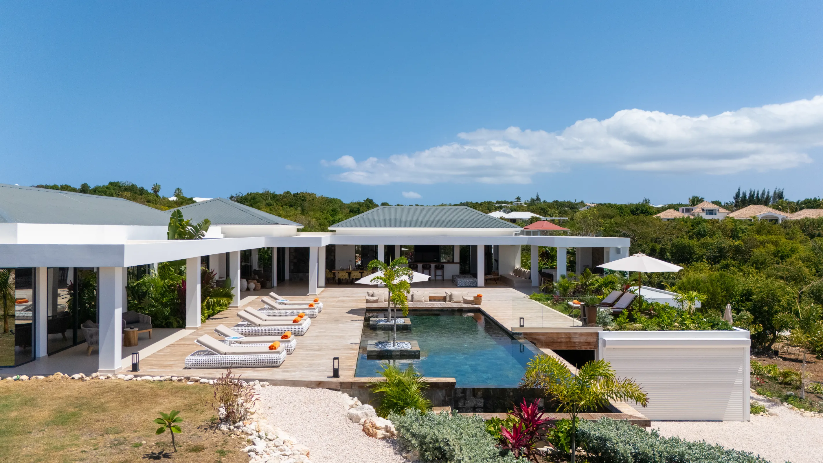 Villa Nuit Jade - Gallery image 84 of luxury villa in Sint Maarten
