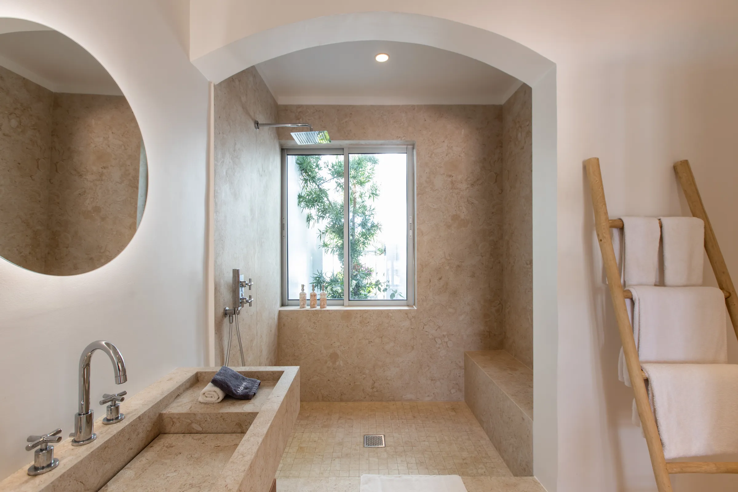 Villa Riviera - Gallery image 47 of luxury villa in Sint Maarten