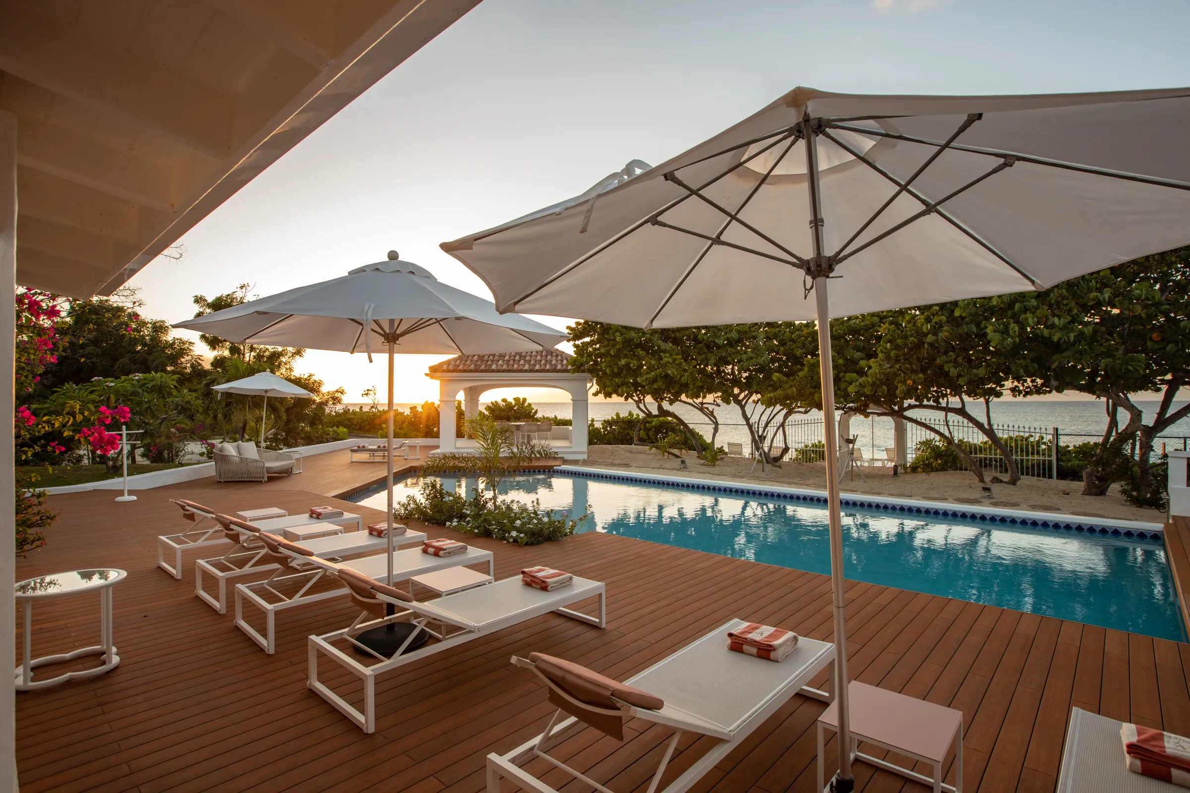 Villa Riviera - Gallery image 77 of luxury villa in Sint Maarten