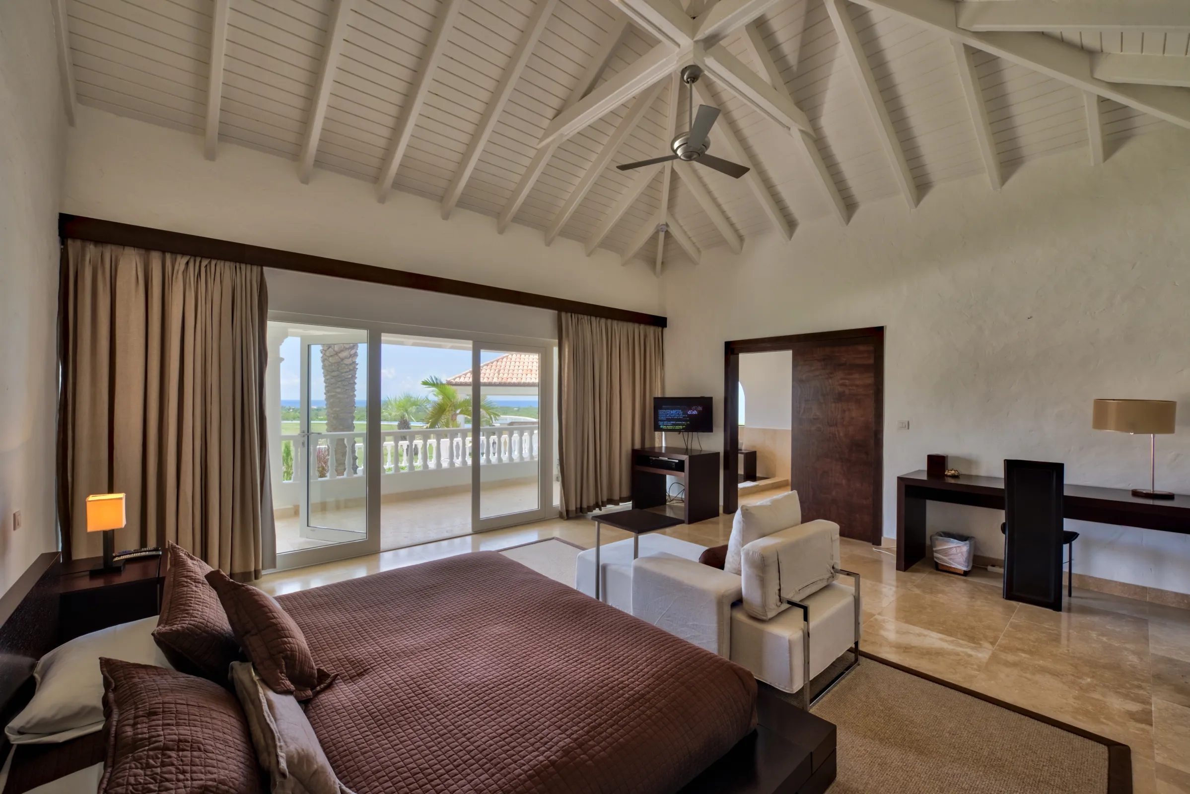 Villa Sandyline - Gallery image 32 of luxury villa in Sint Maarten