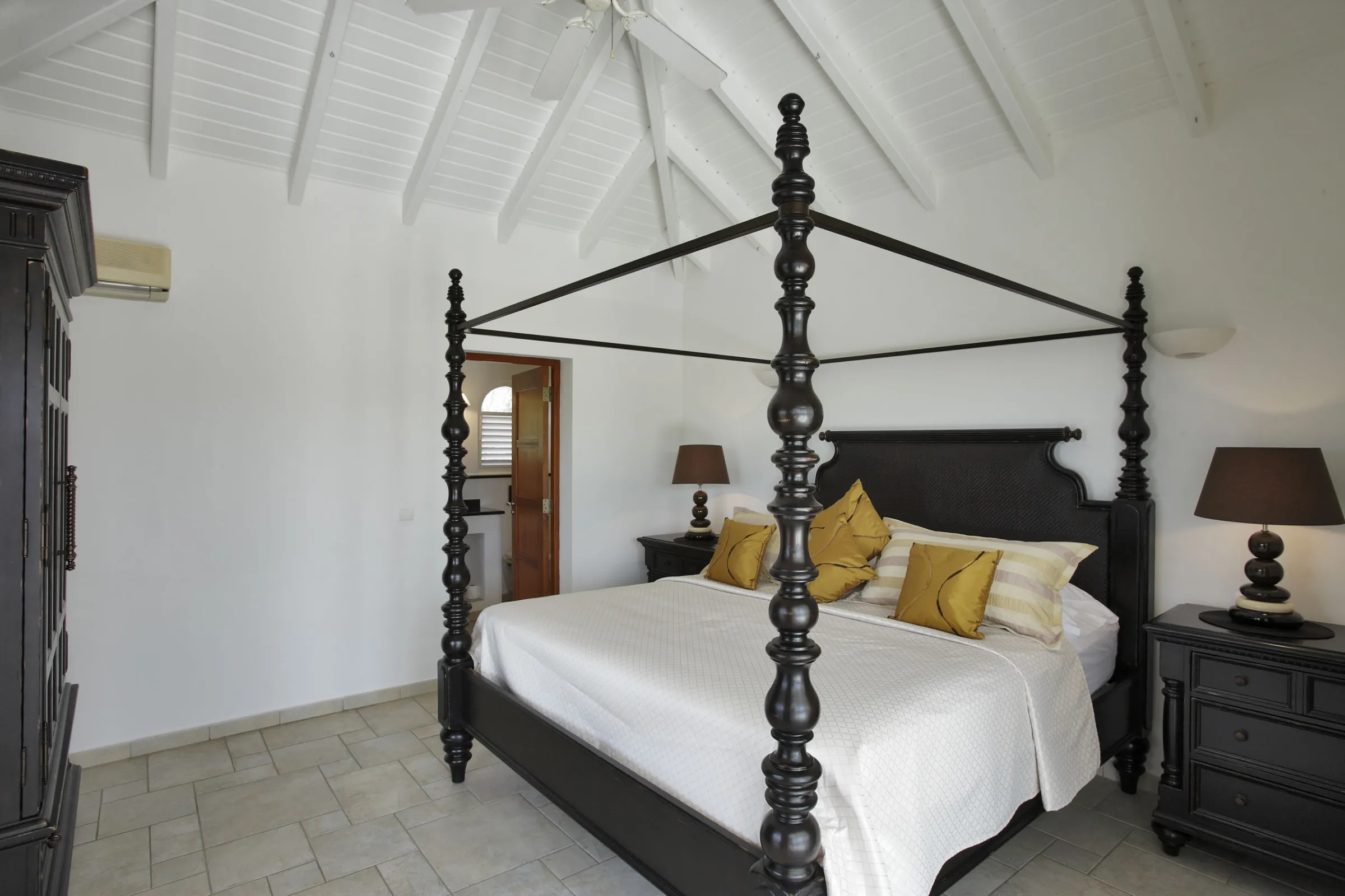 Villa Sea Vous Play - Gallery image 11 of luxury villa in Sint Maarten