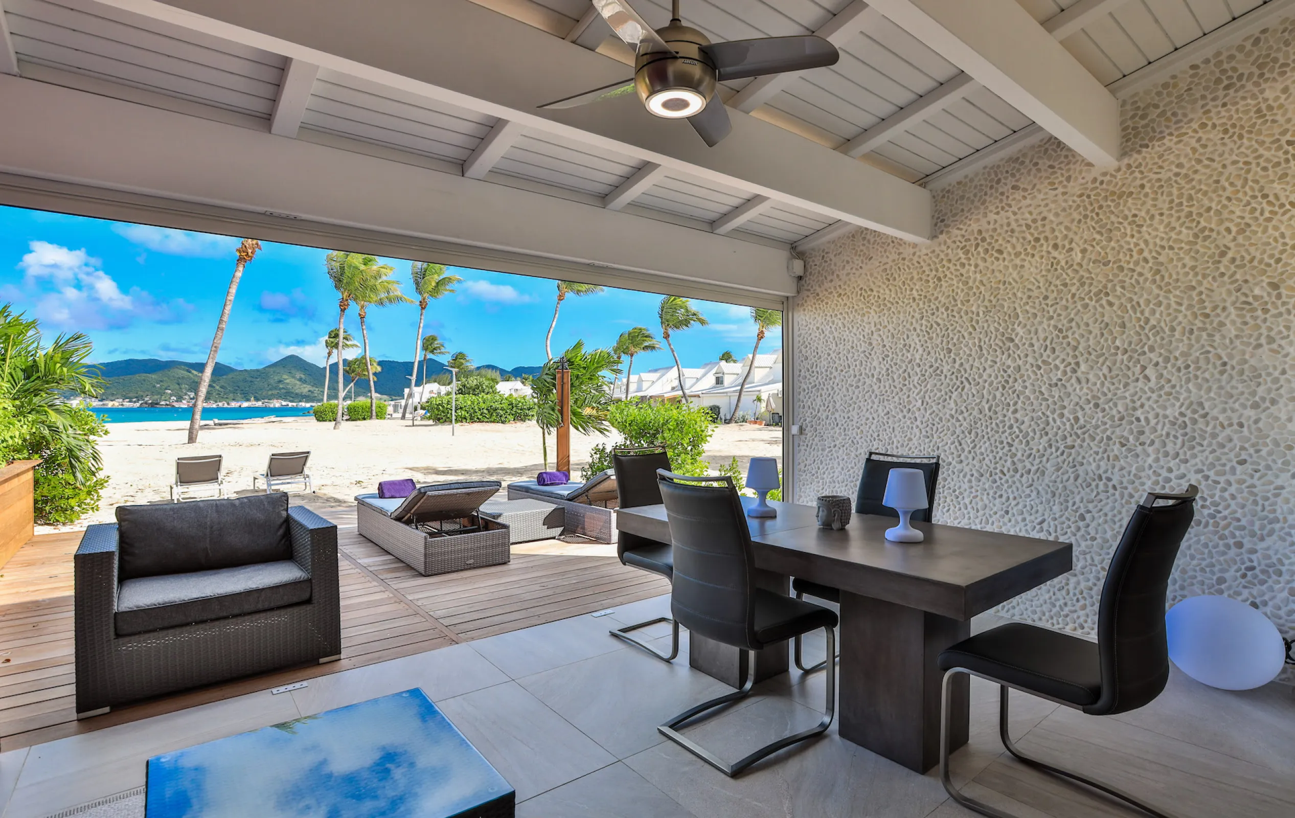 Villa Ski Beach - Gallery image 3 of luxury villa in Sint Maarten