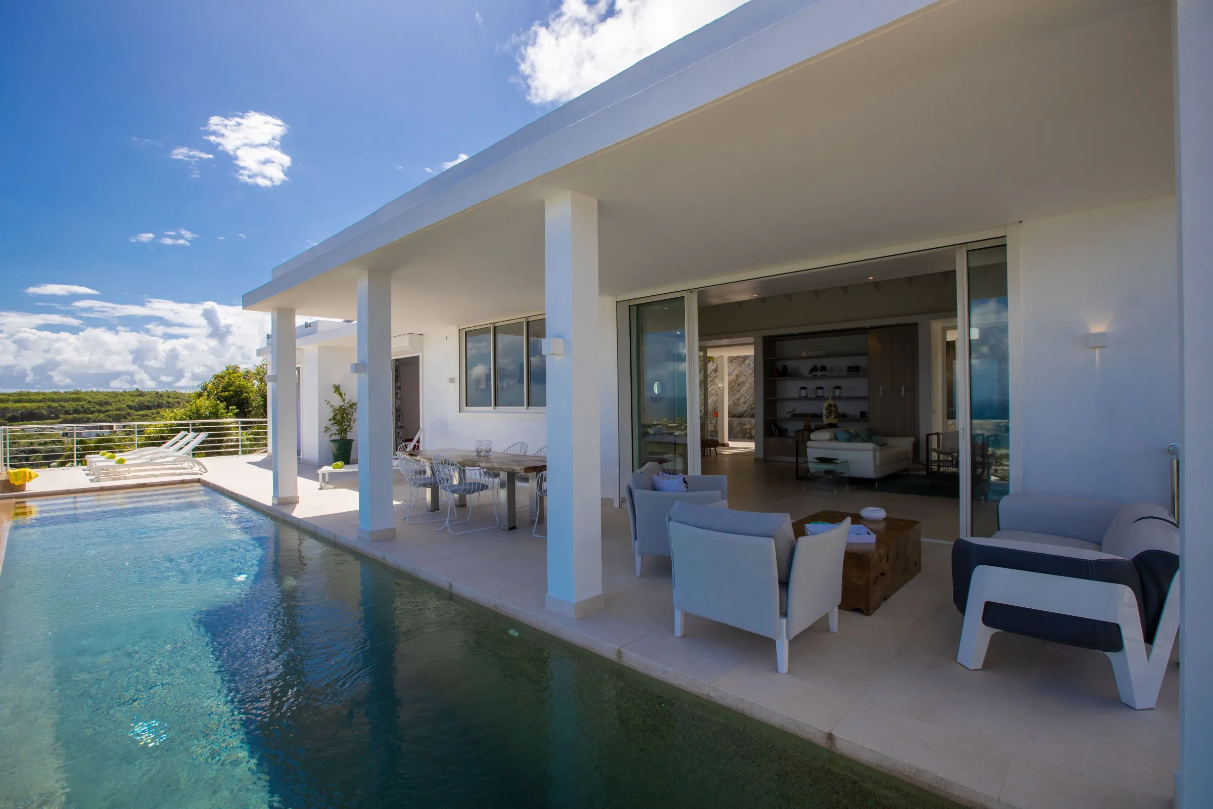 Villa Sunrise - Gallery image 4 of luxury villa in Sint Maarten
