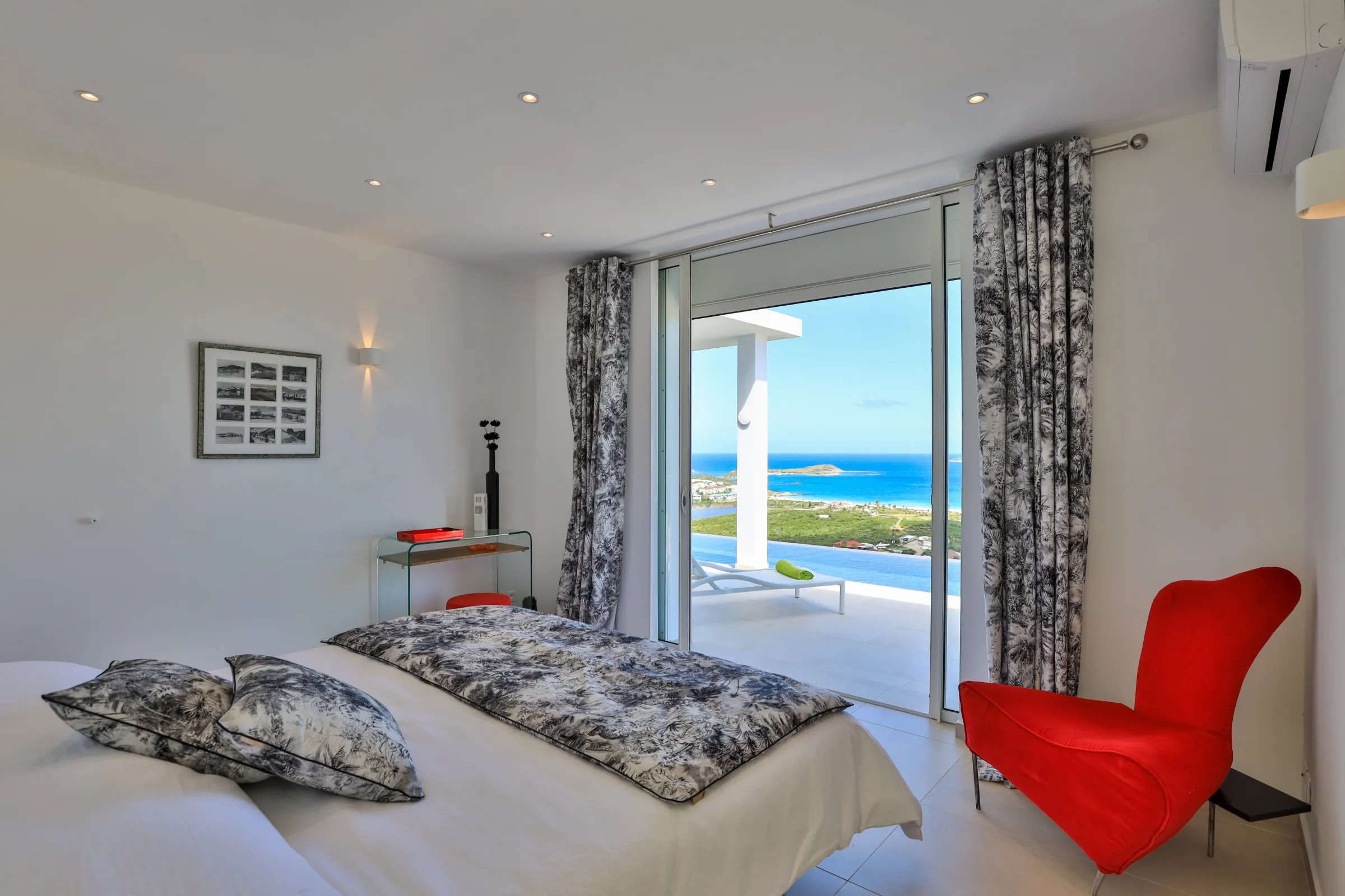 Villa Sunrise - Gallery image 19 of luxury villa in Sint Maarten