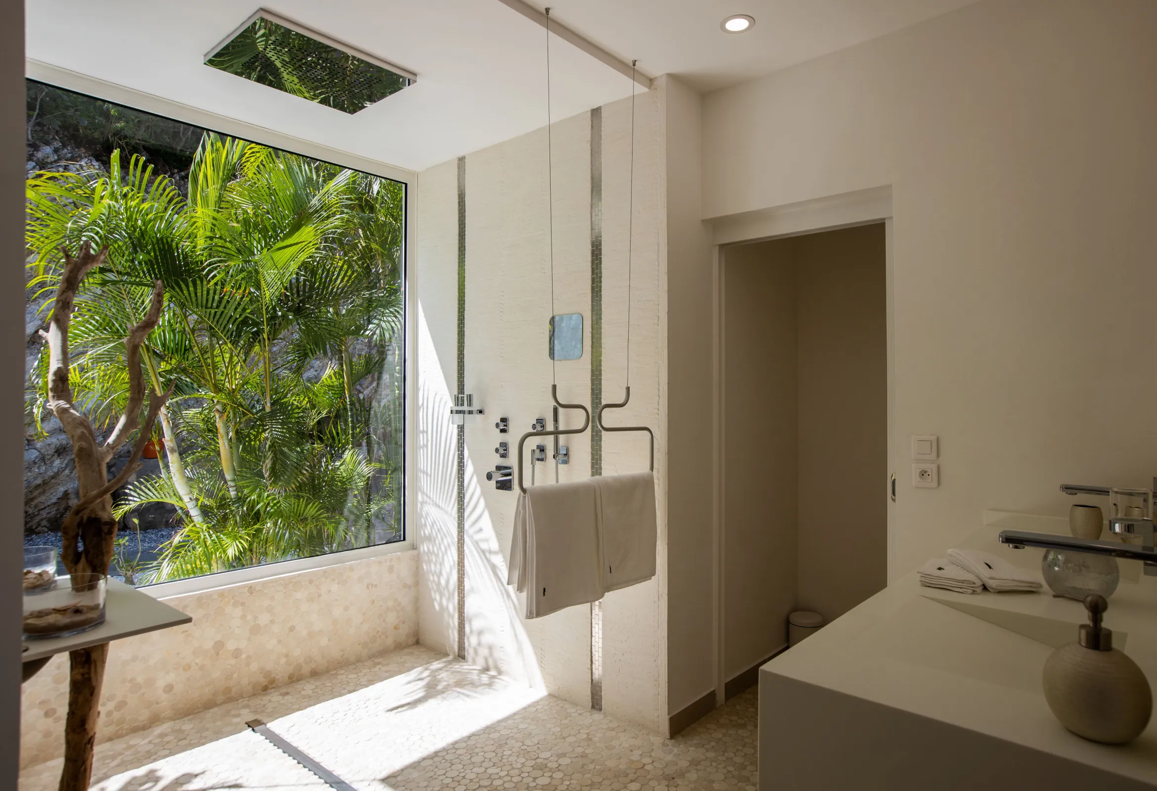 Villa Sunrise - Gallery image 20 of luxury villa in Sint Maarten
