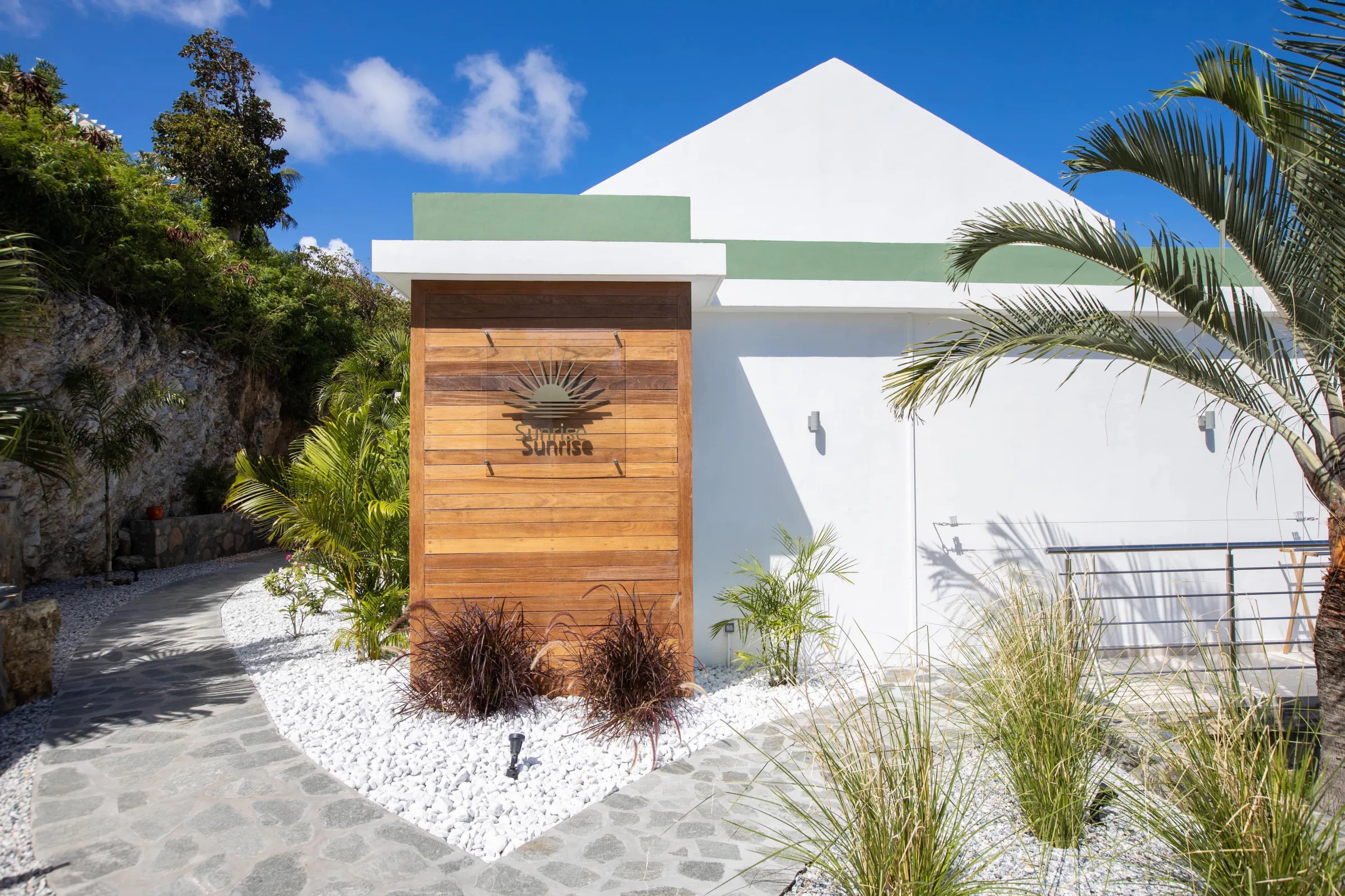 Villa Sunrise - Gallery image 29 of luxury villa in Sint Maarten