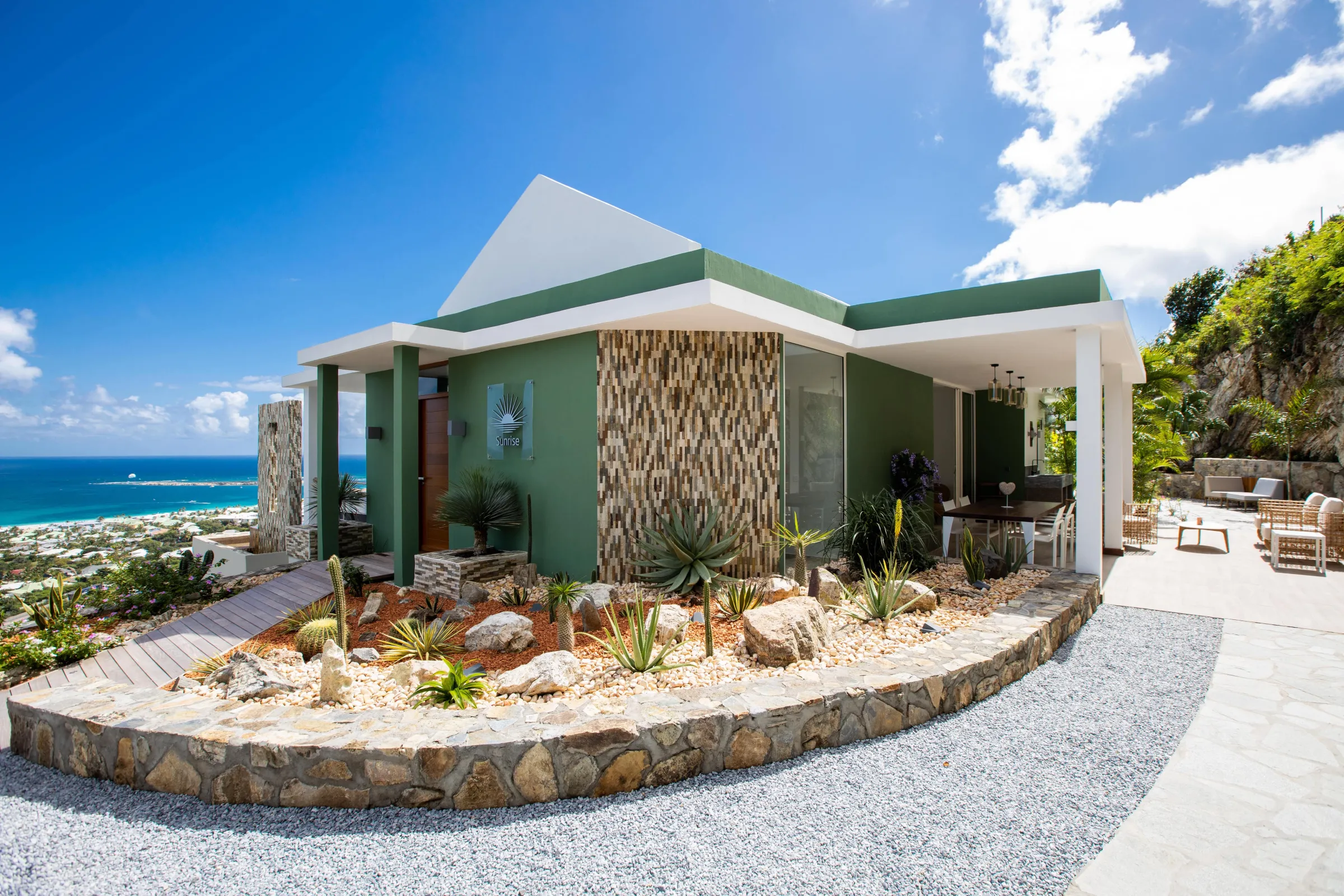 Villa Sunrise - Gallery image 36 of luxury villa in Sint Maarten