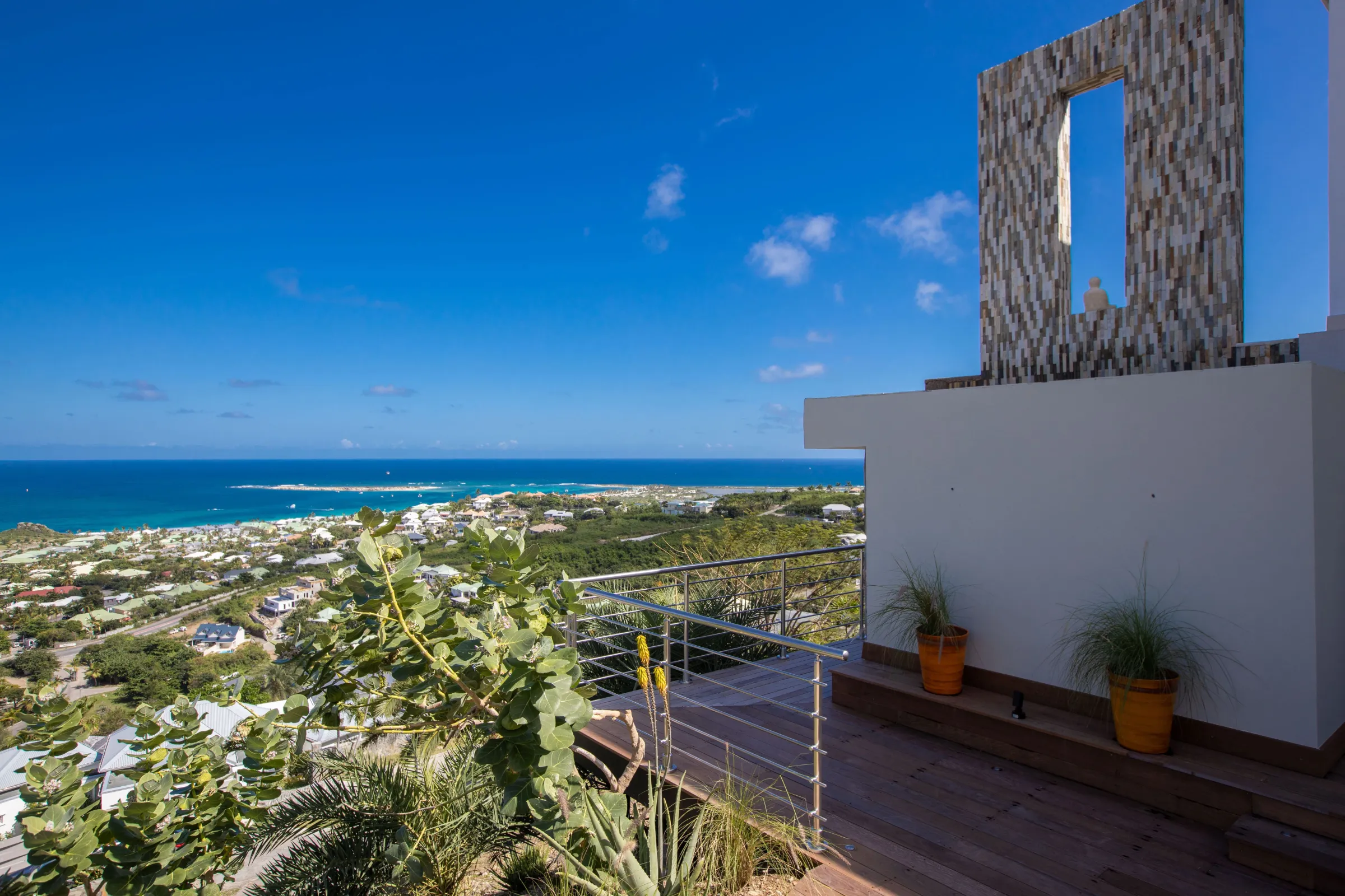 Villa Sunrise - Gallery image 42 of luxury villa in Sint Maarten