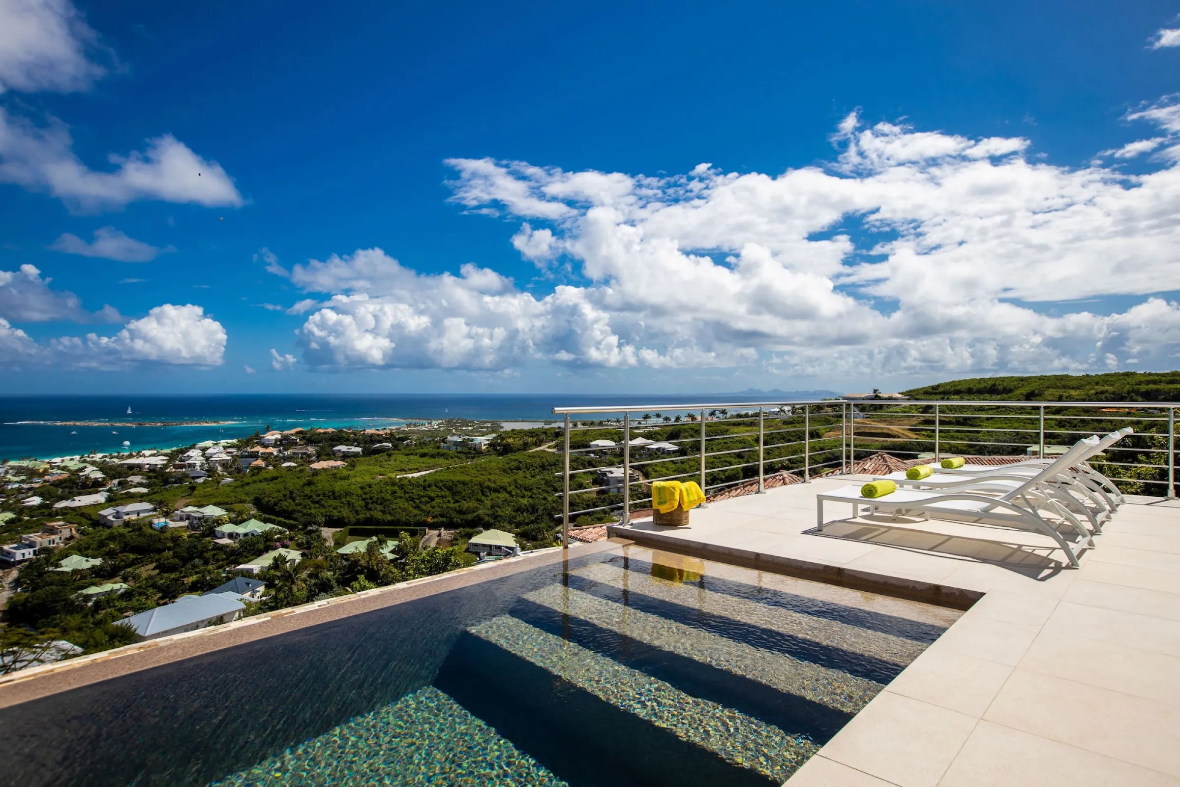 Villa Sunrise - Gallery image 45 of luxury villa in Sint Maarten