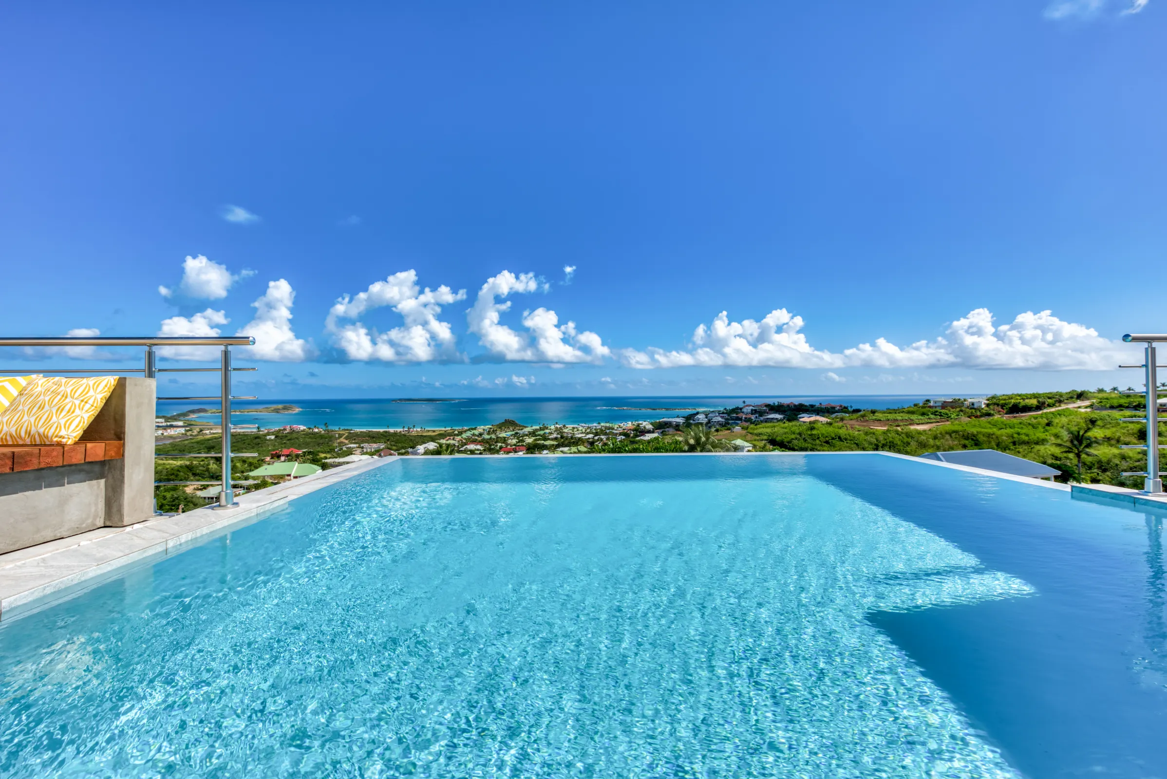 Villa Topaze - Gallery image 4 of luxury villa in Sint Maarten