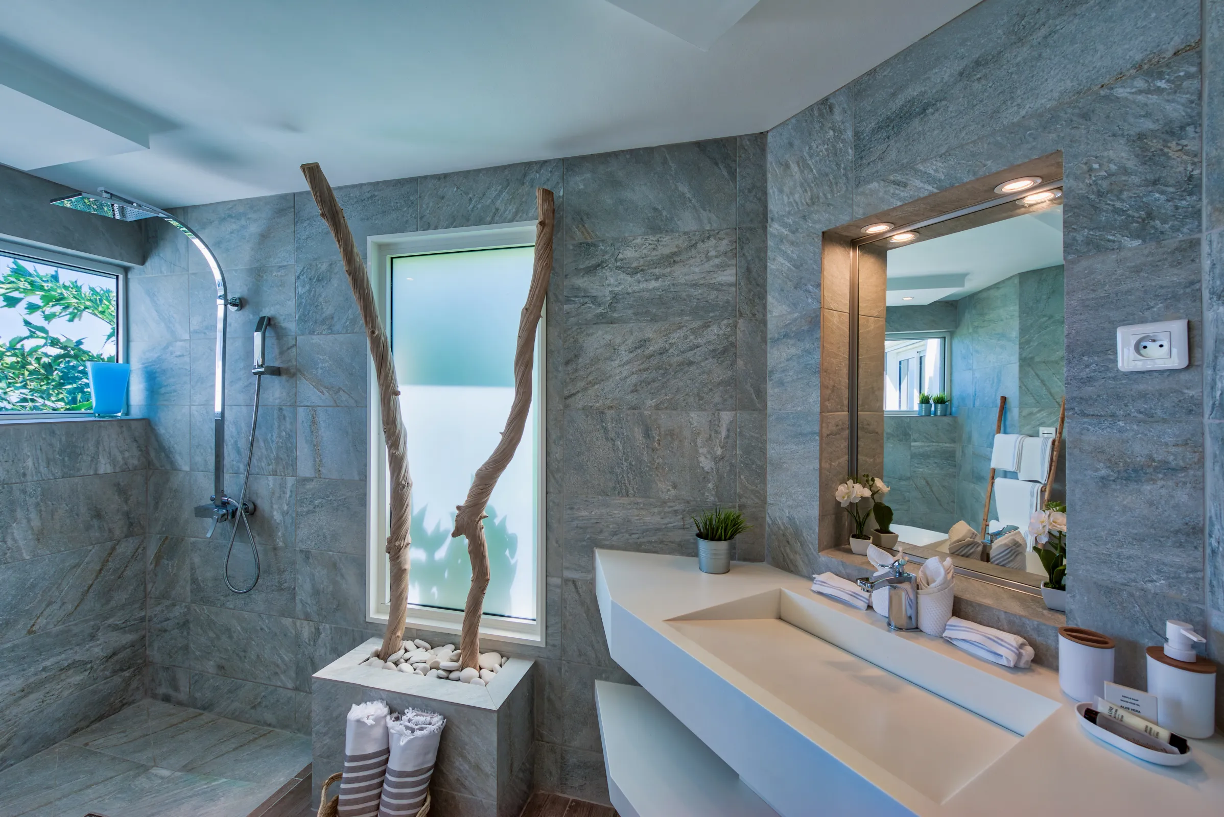 Villa Turquoze - Gallery image 6 of luxury villa in Sint Maarten