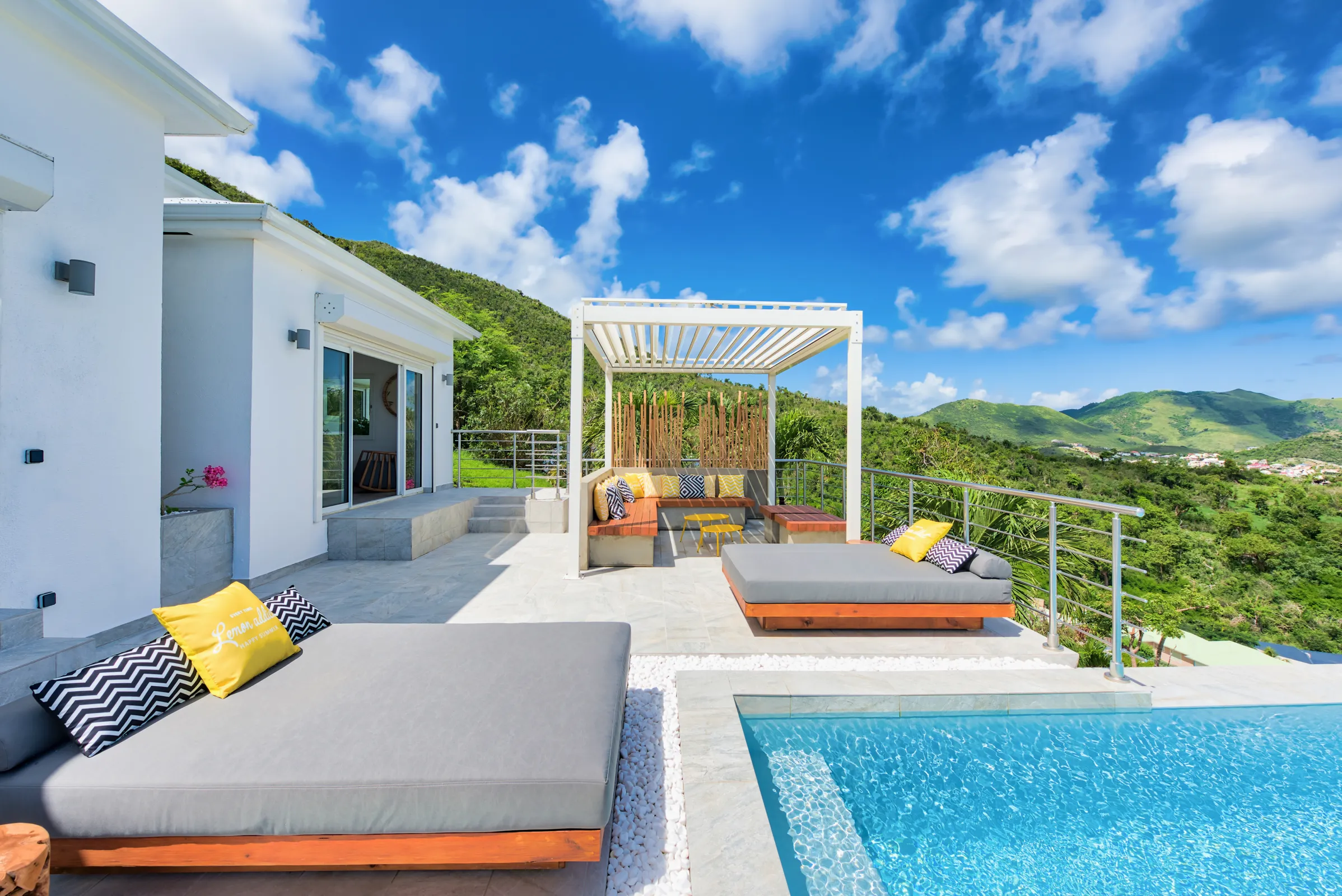 Villa Turquoze - Gallery image 33 of luxury villa in Sint Maarten