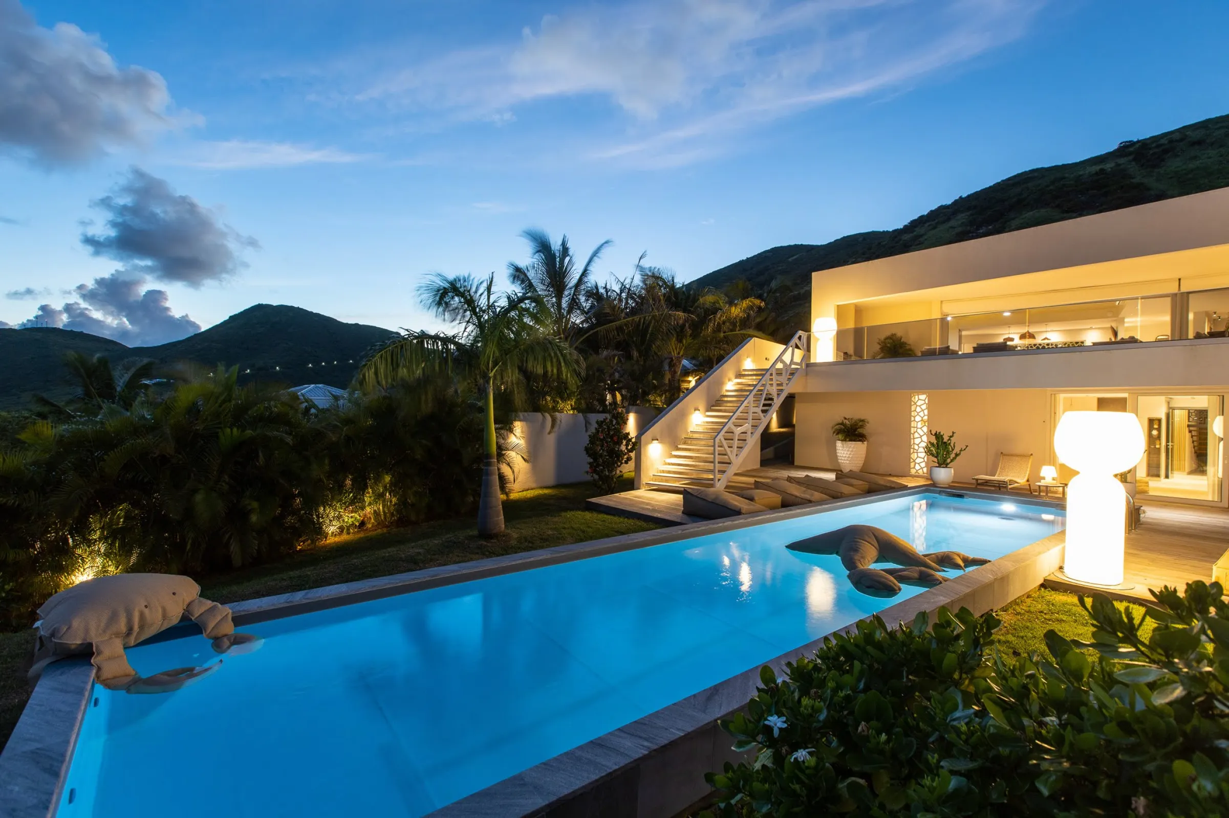 Villa Vogue Art - Luxury 5-bedroom villa in Cul de Sac, Sint Maarten