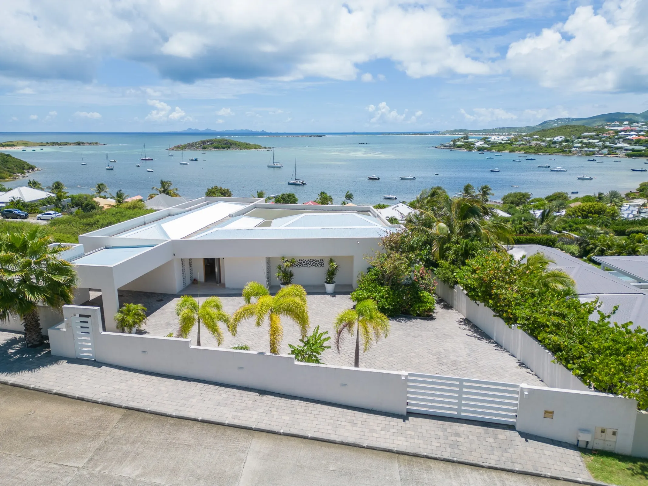Villa Vogue Art - Gallery image 43 of luxury villa in Sint Maarten