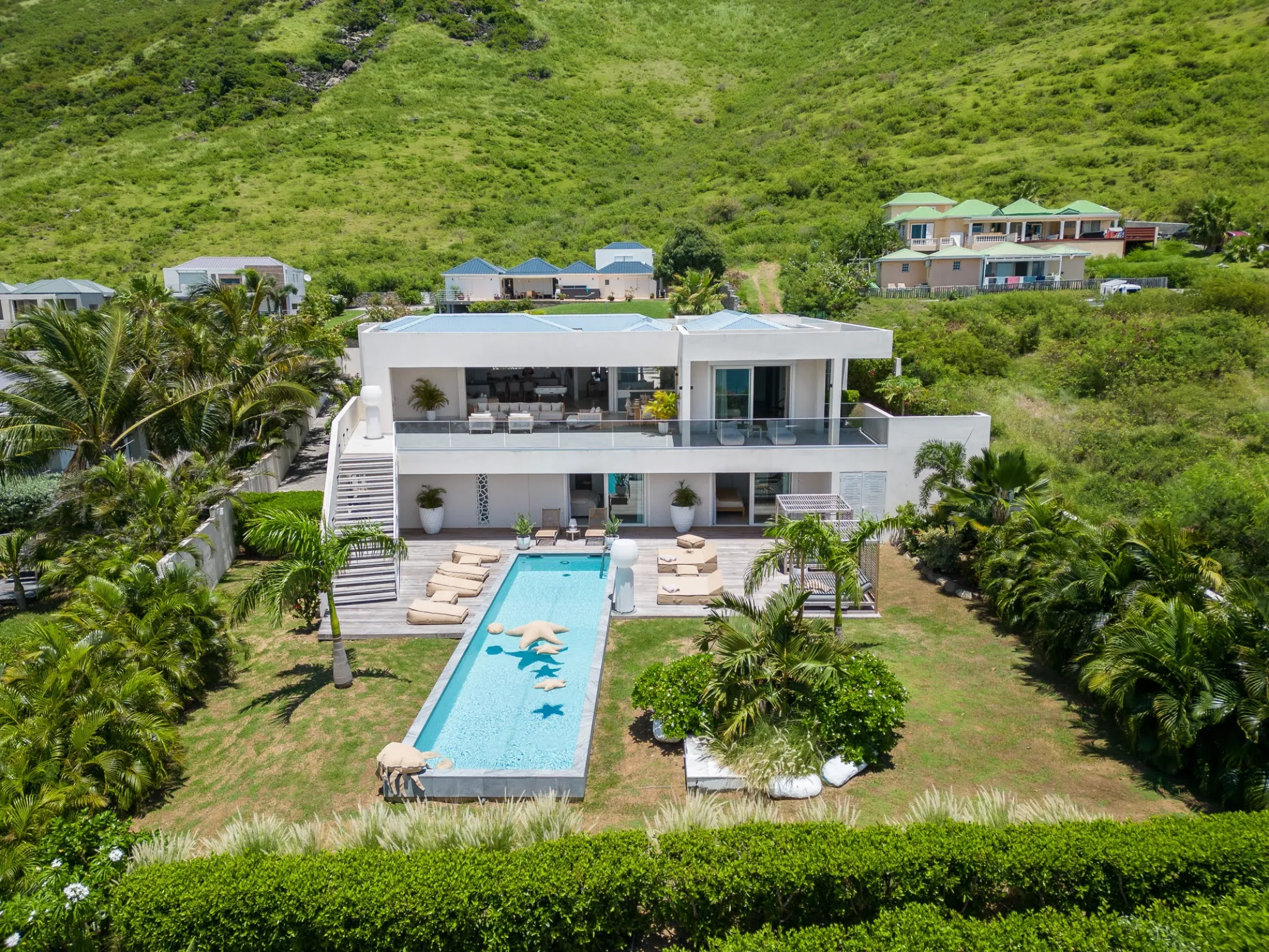 Villa Vogue Art - Gallery image 46 of luxury villa in Sint Maarten