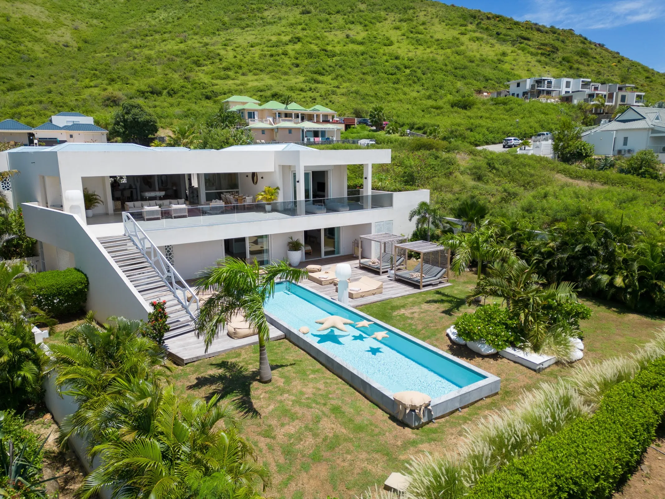 Villa Vogue Art - Gallery image 47 of luxury villa in Sint Maarten