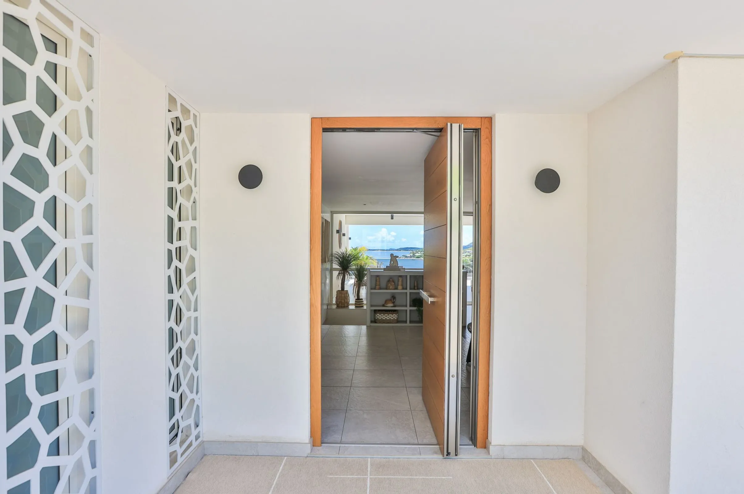 Villa Vogue Art - Gallery image 48 of luxury villa in Sint Maarten