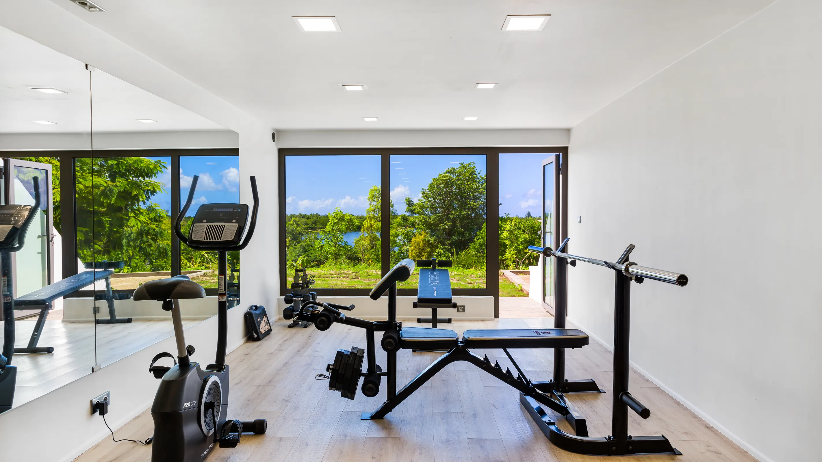 Villa Wellness - Gallery image 24 of luxury villa in Sint Maarten