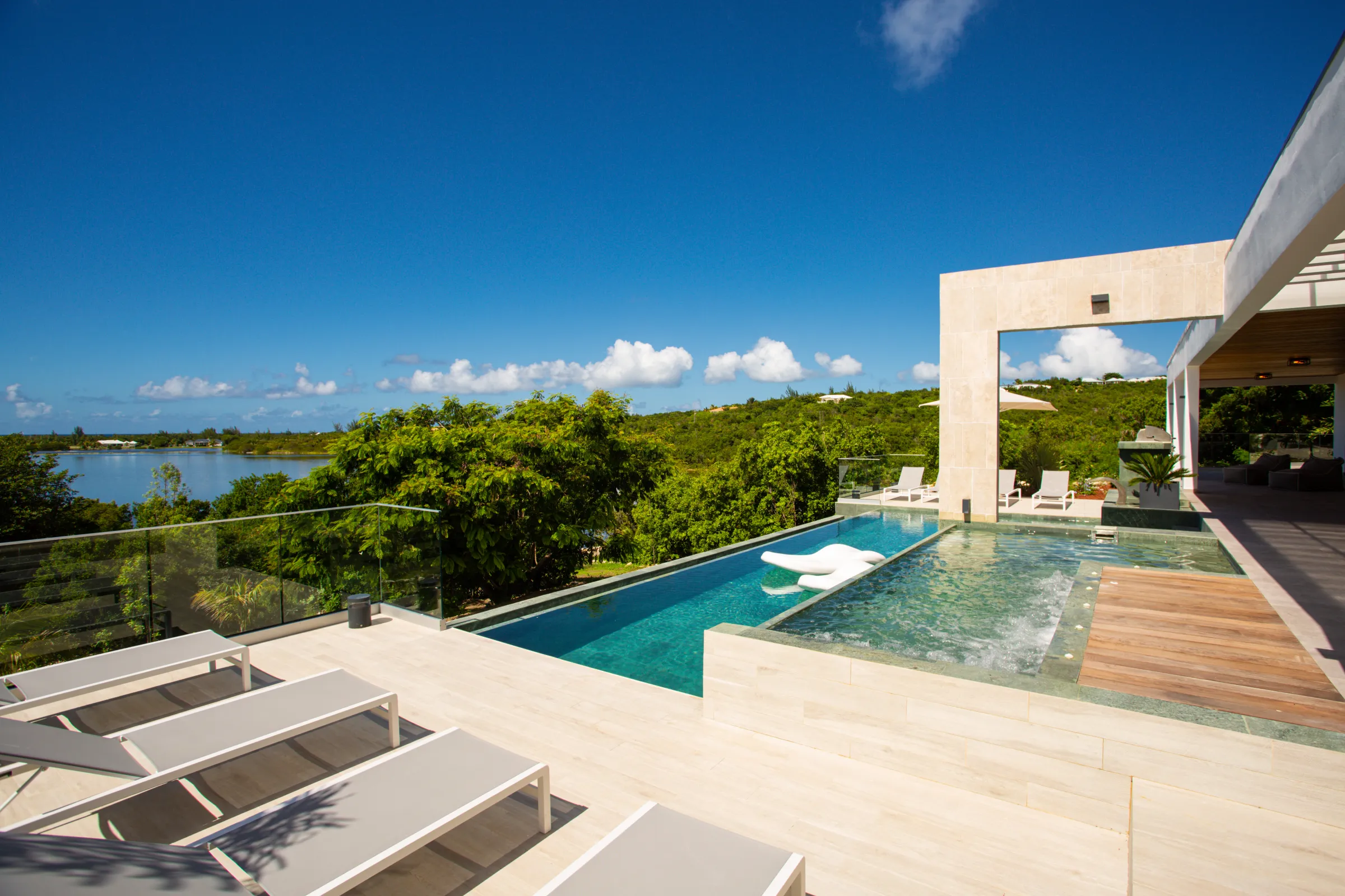 Villa Wellness - Gallery image 34 of luxury villa in Sint Maarten